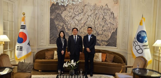 백태웅 대사, 2026 OECD 각료이사회 참석 우리 고위급 대표단 초청 관저만찬 주최 (6.3)