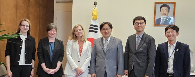 백태웅 대사, OECD WISE센터 Romina Boarini 국장 접견 (6.11)